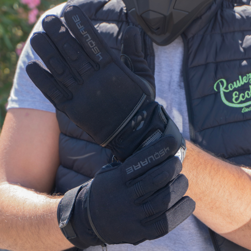Paire de Gants Adultes Strikers 4SQUARE Noir-1