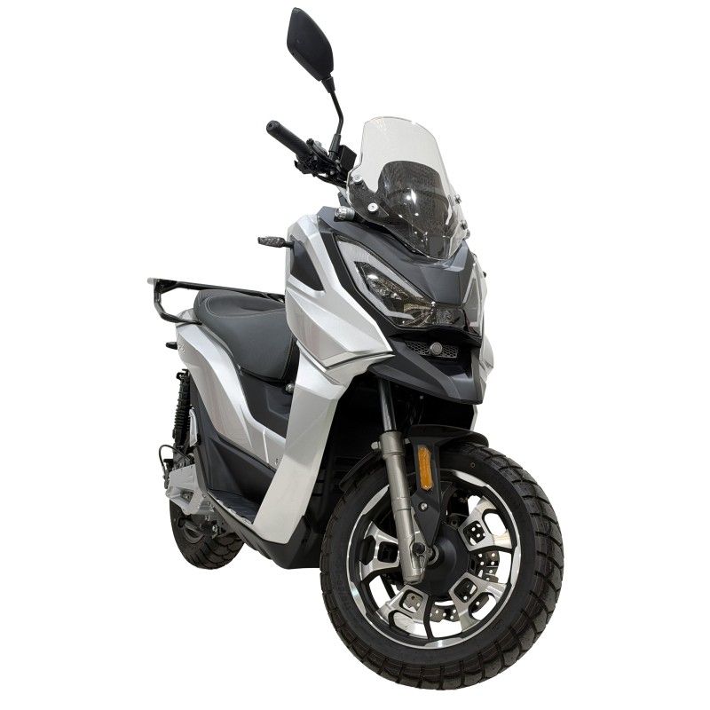 LYCKE Lux scooter 125cc face